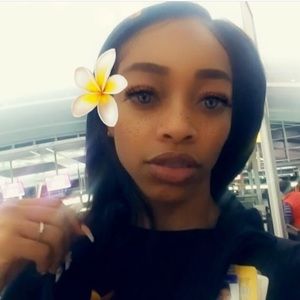 Meet your Posher, Nichelle